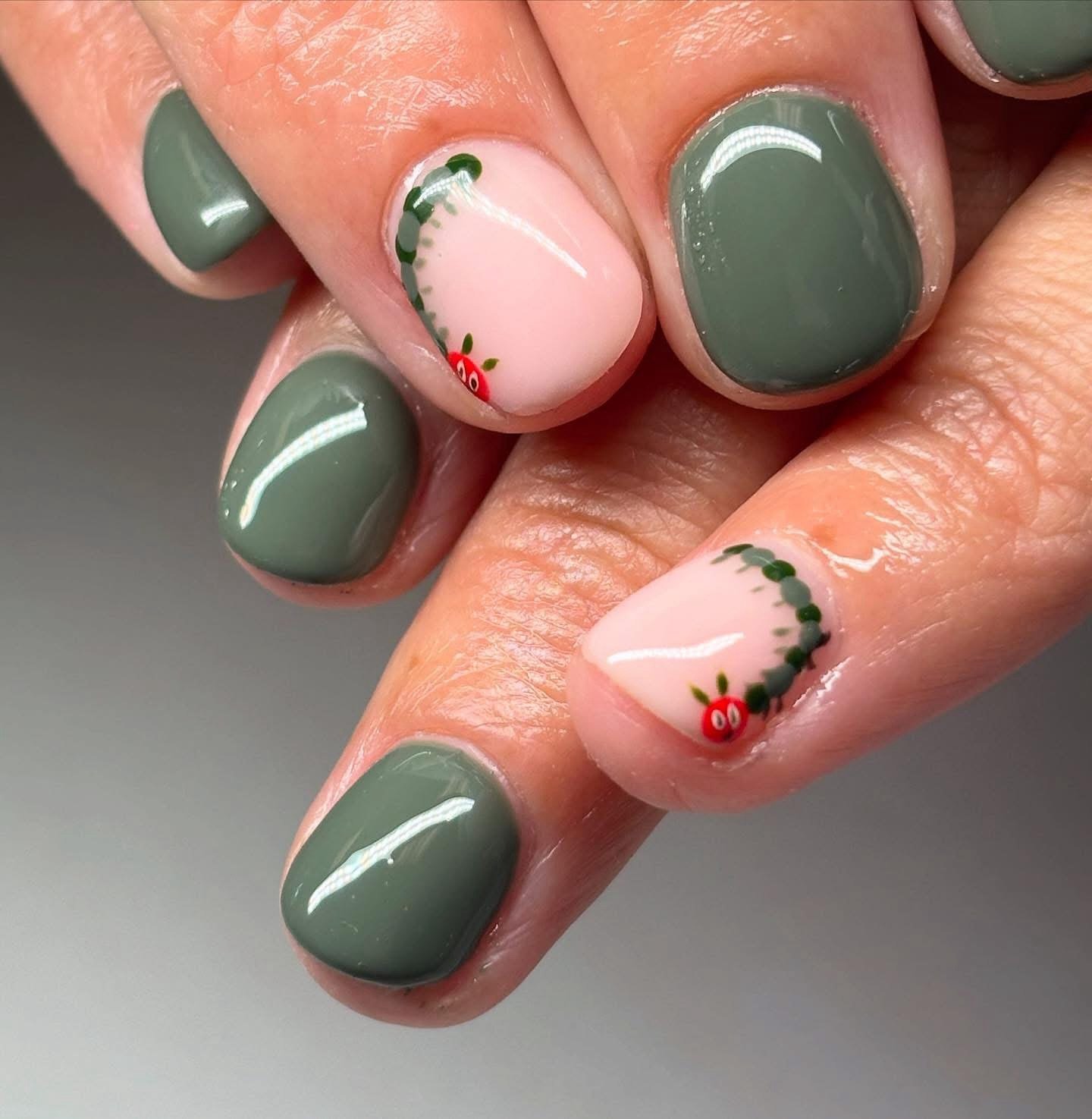 Back to school ✨🐛~ @nailsbysarahliz
