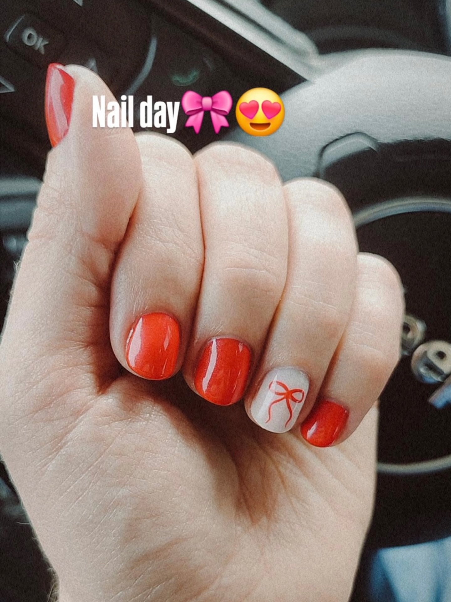 ✨ Polish your nails, polish your dreams@nailsbysarahliz on @rockwell.lauren421