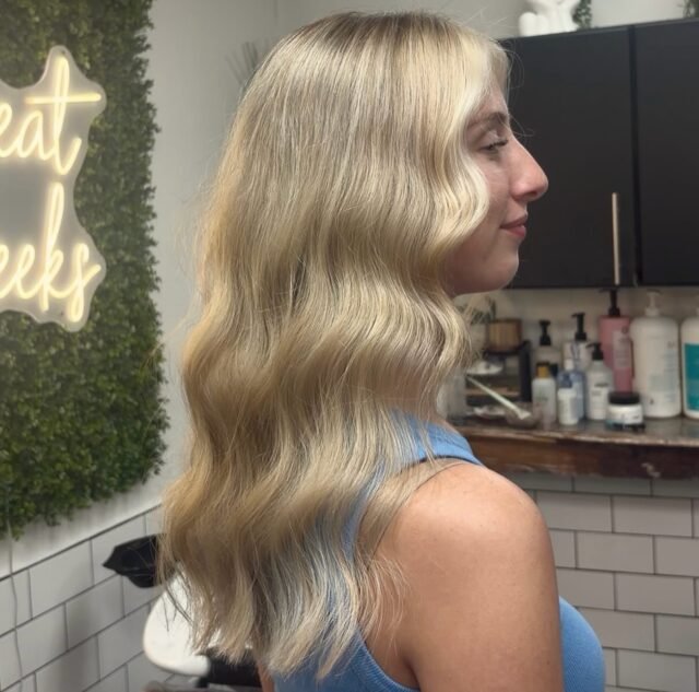 Full highlight with a couple of lowlights! obsessed with how this turned out!✨ @hairbymaddiejack